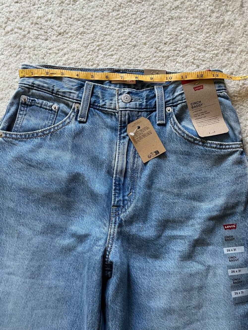 NWT Levi's Cinch Baggy High Rise Women's Jeans Size 26/31 - Picture 8 of 13